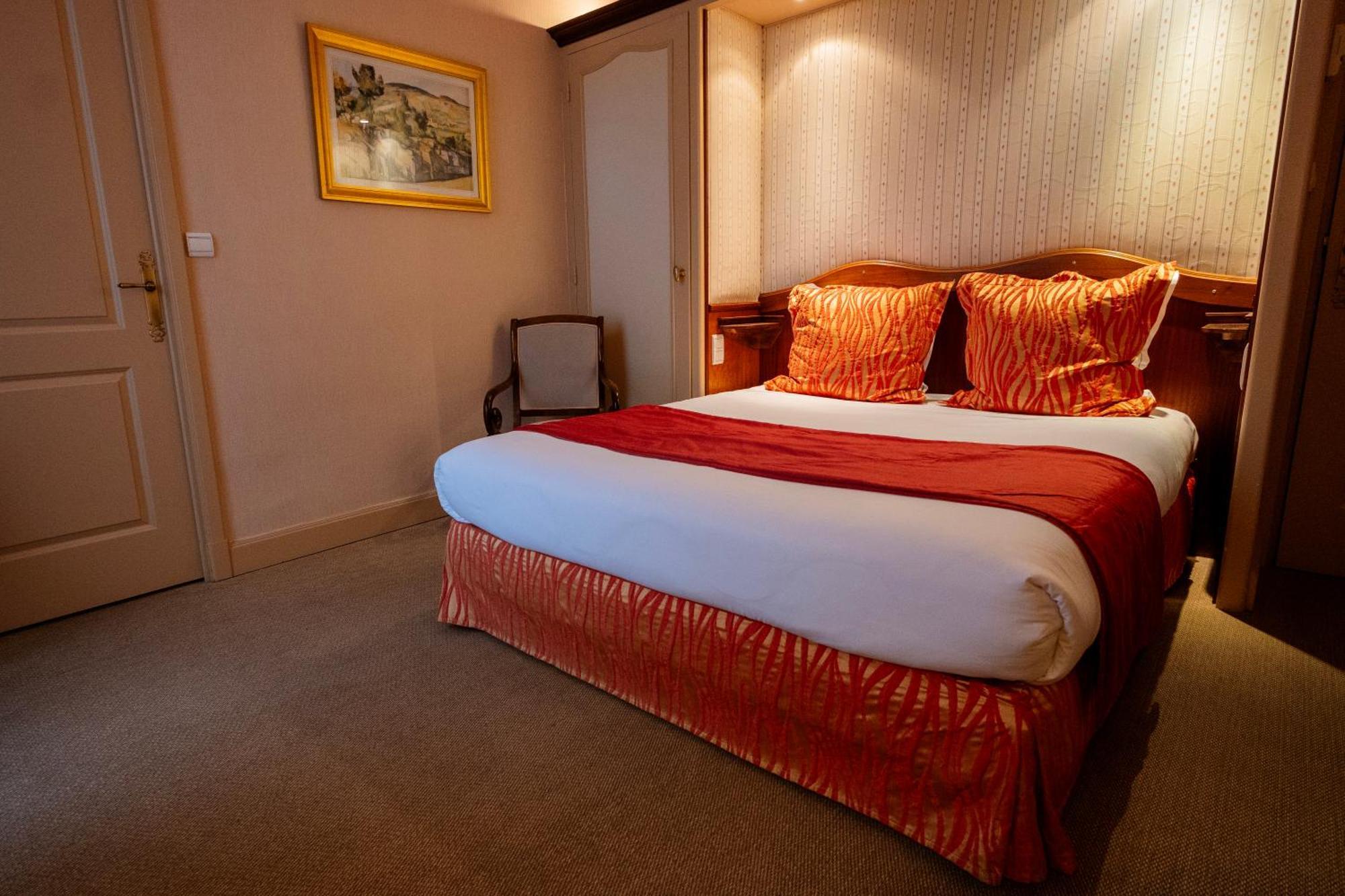 Cit'Hotel Sphinx - Hotel Montélimar Eksteriør bilde